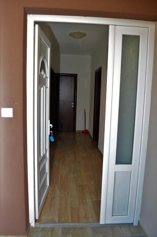 Apartments Md Lux 2 Сутоморе Экстерьер фото